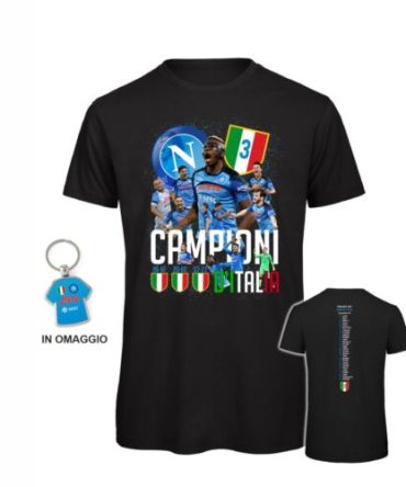 T-shirt SCUDETTO NAPOLI 2023 TEAM campionato italiano + portachiave